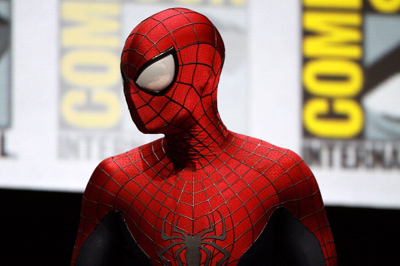 Homem-Aranha: Um Novo Dia Chega aos Cinemas e Revela Final Surpreendente com Cena Pós-Créditos Misteriosa