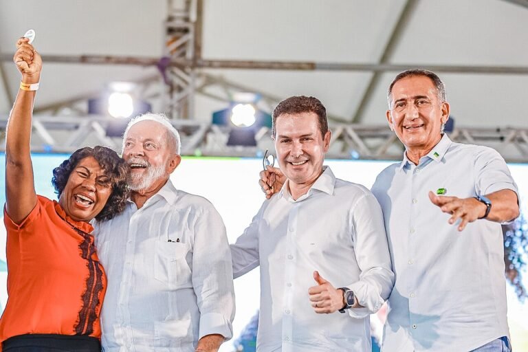 Lula diz que vai